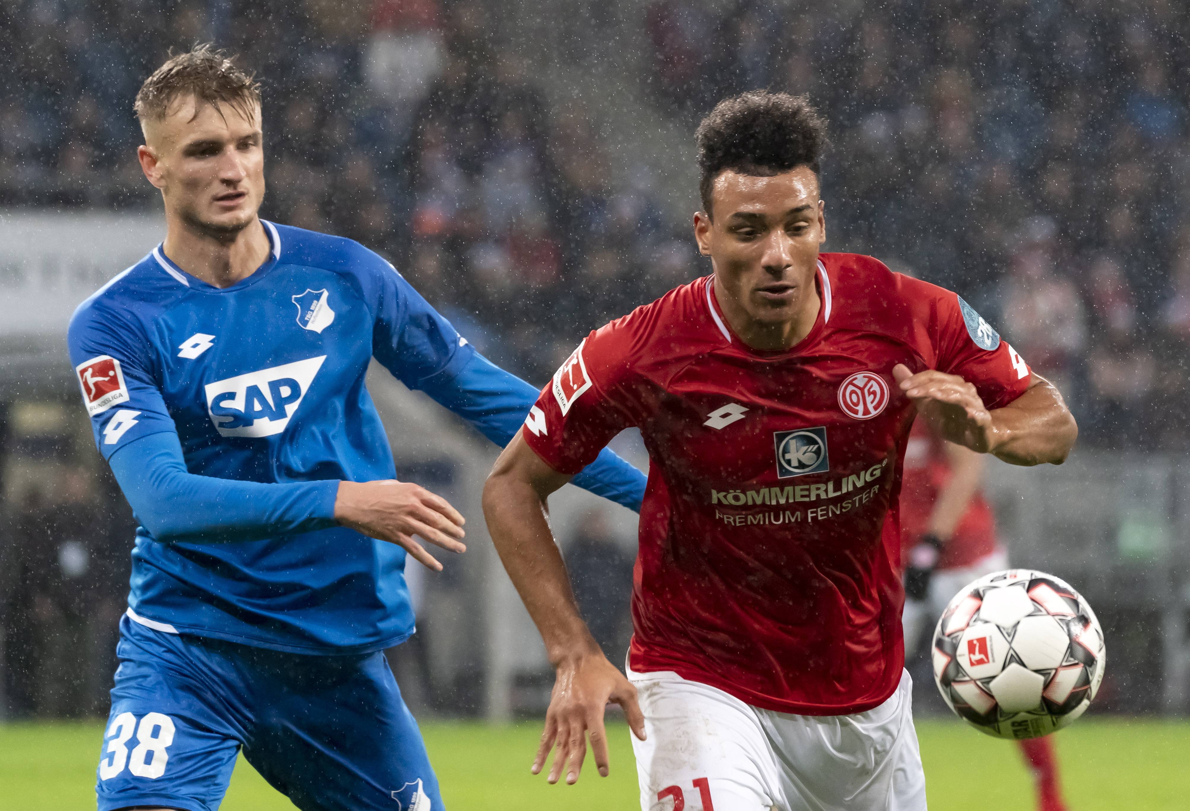 开云体育APP下载-波鸿队客场大胜，德甲中游球队实力崭露头角的简单介绍