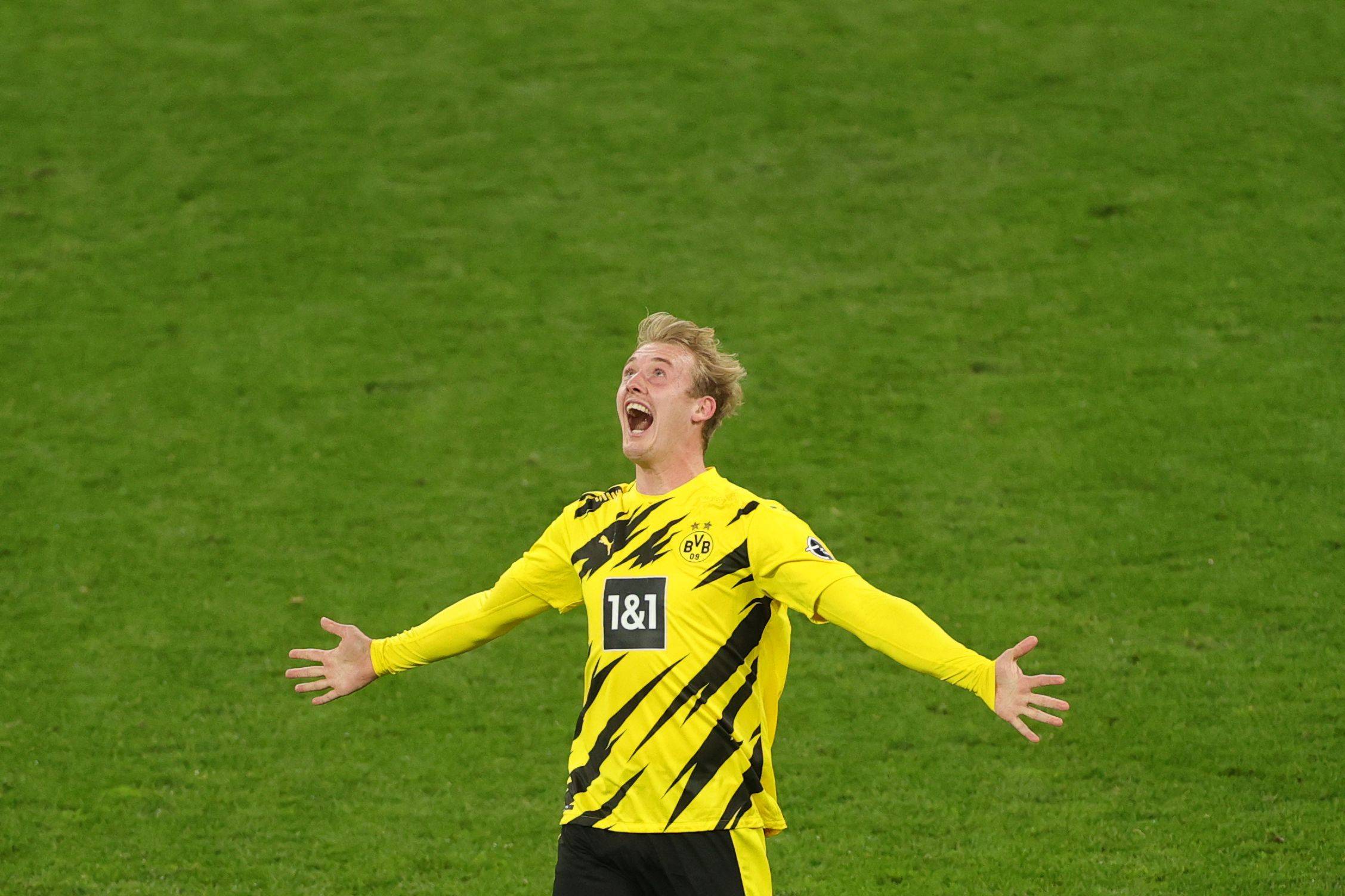 开云平台-包含柏林赫塔队员膝伤告别本赛季，德甲升降级悬念仍存的词条