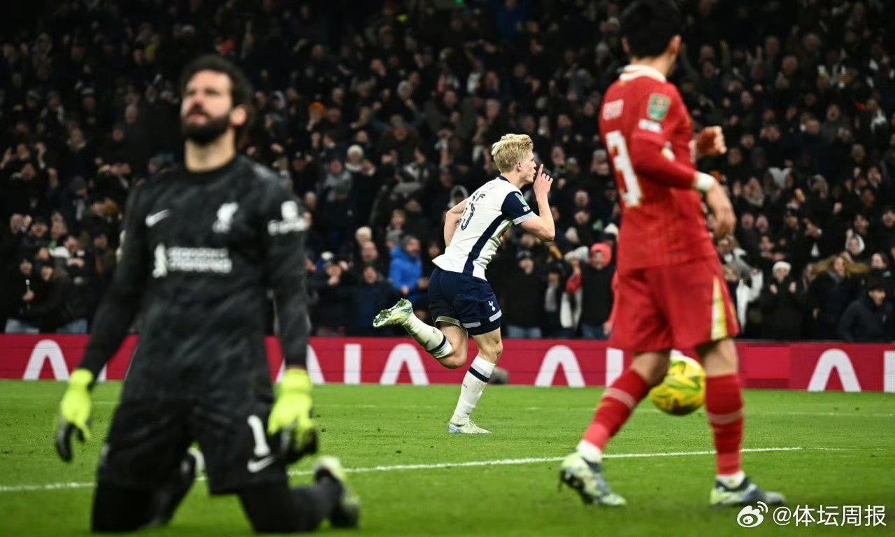 开云体育在线-利物浦不敌切尔西，遭遇一场失利憾事