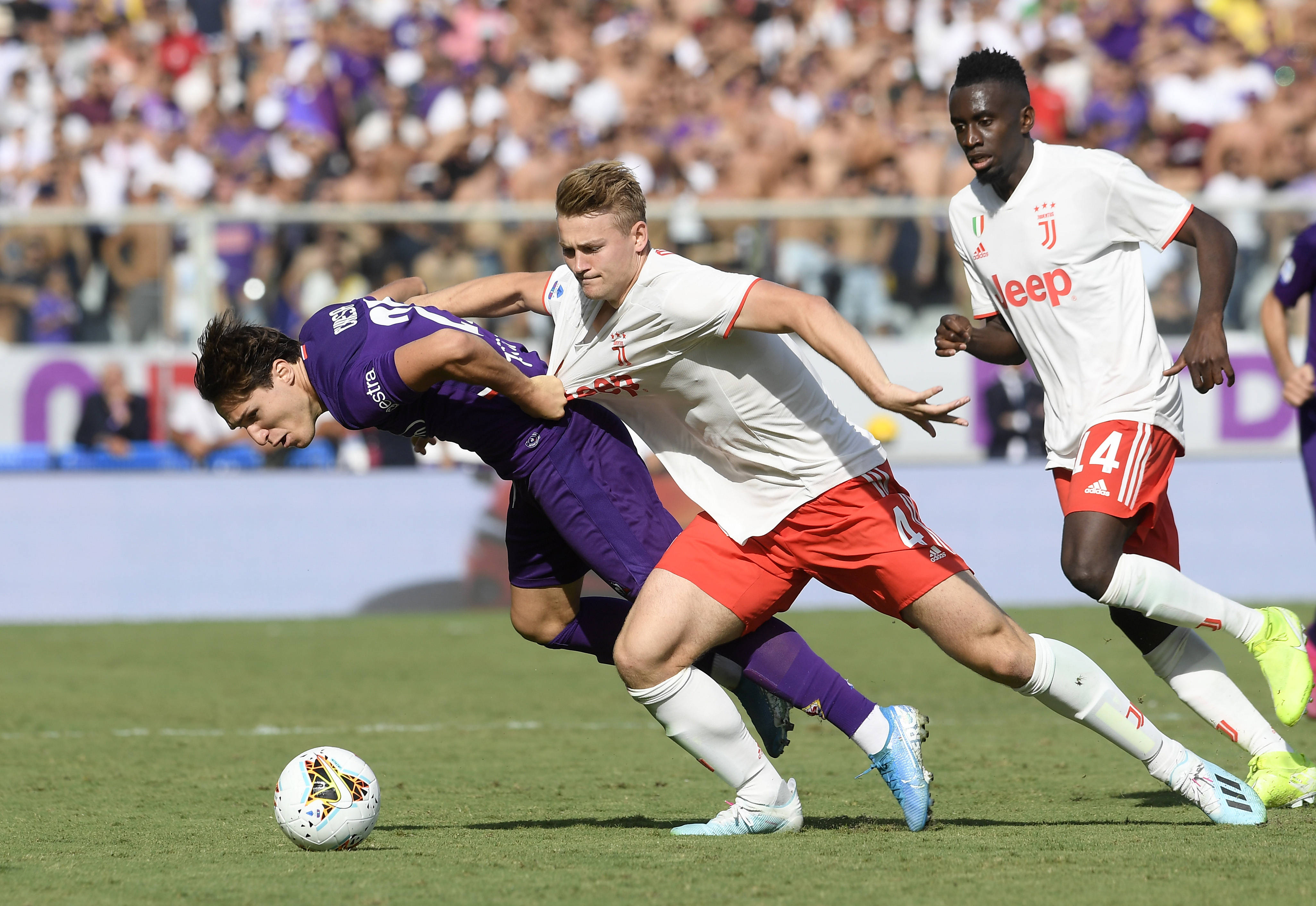 包含佛罗伦萨大胜，豪取跌宕起伏的胜利的词条