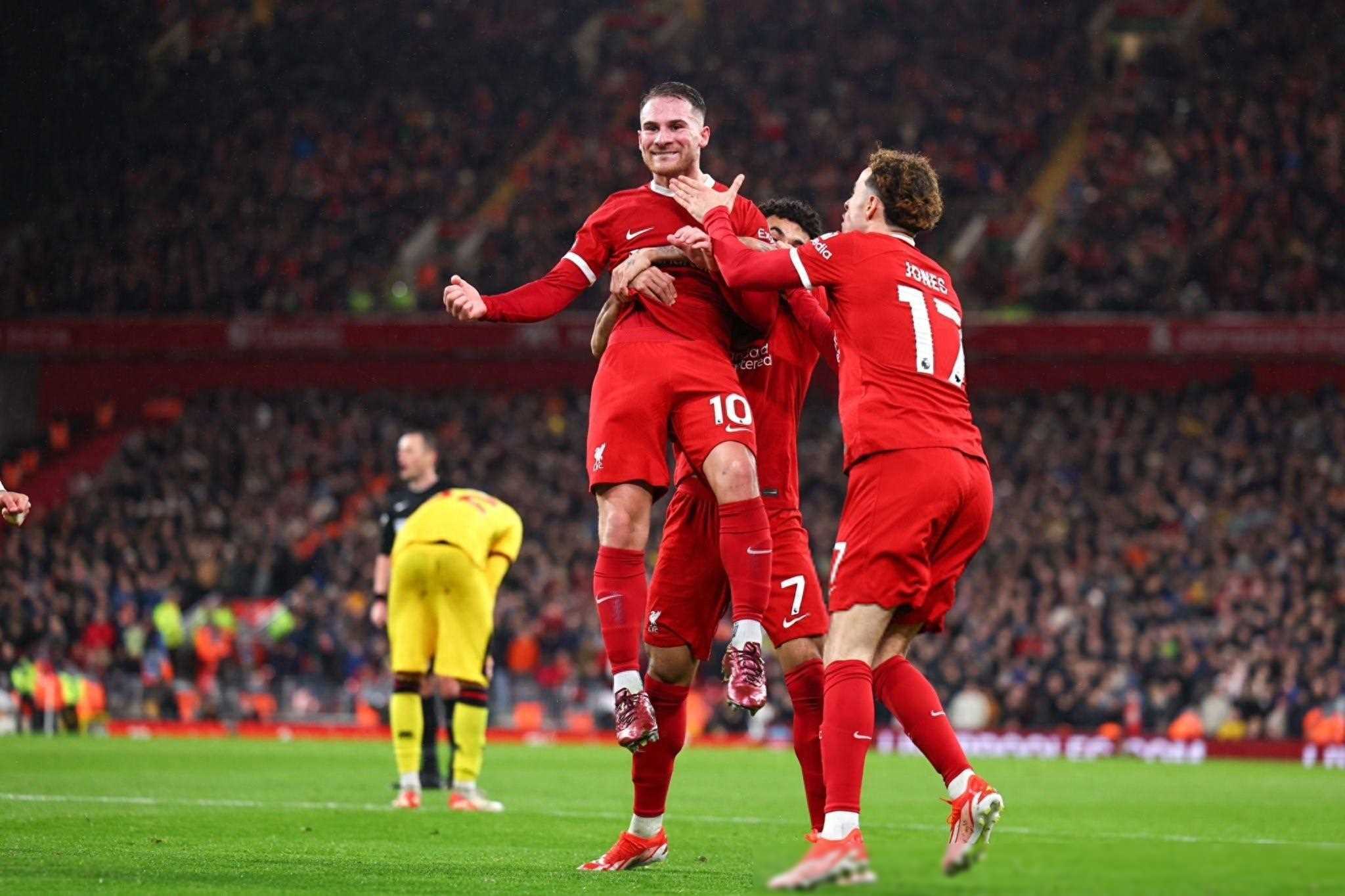 关于巴黎圣日耳曼主场大胜皇家赫雷斯，取得胜利的信息