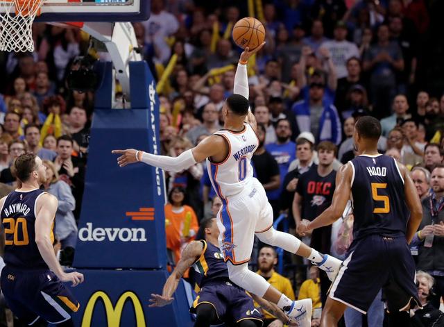 山猫擒下尼克斯,韦克砍下分傲视全场的简单介绍 山猫擒下尼克斯,韦克砍下分傲视全场的简单介绍