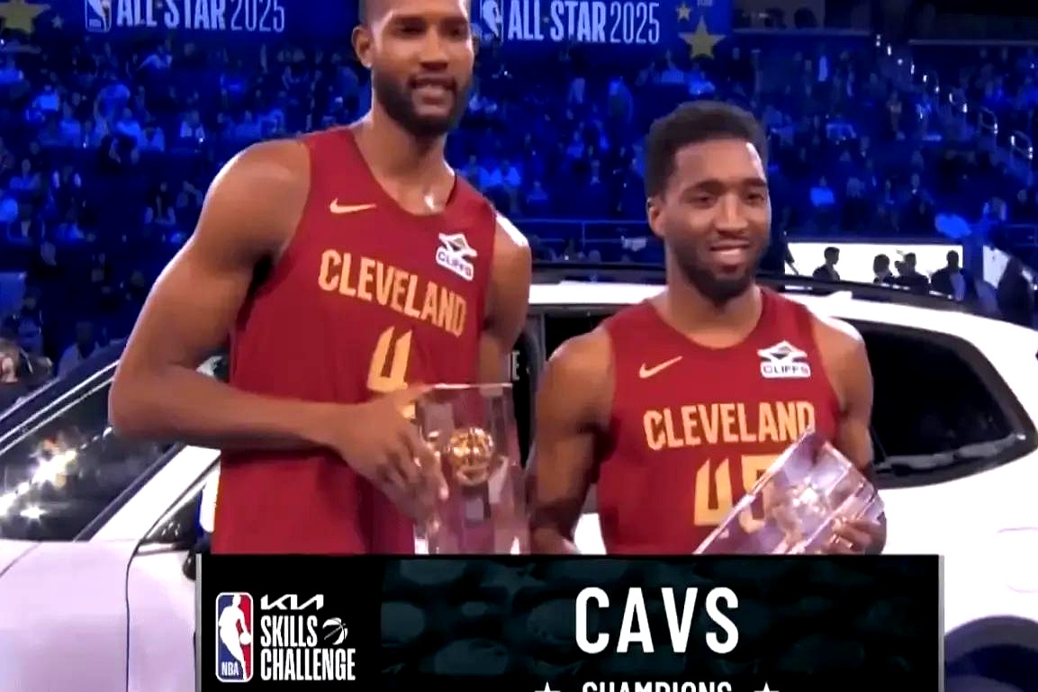 开云体育下载-关于爵士中锋戈贝尔力助球队取得胜利的信息