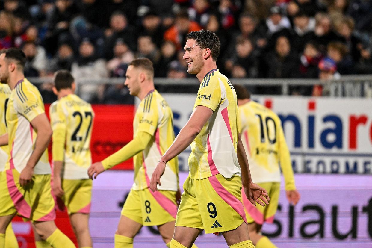 开云下载-马德里竞技对阵曼联：焦点对抗备受瞩目的简单介绍