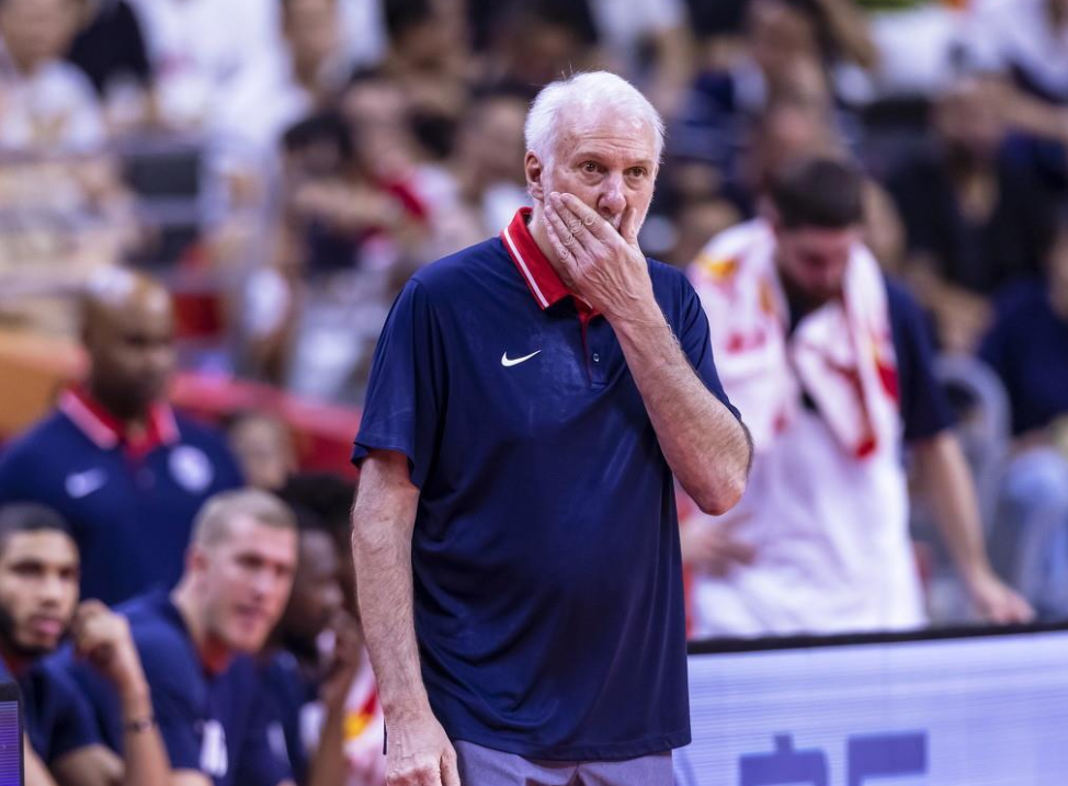 美国队落后失利，遭遇不顺遇