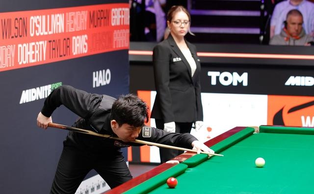 开云体育登录-斯诺克比赛：英国选手成功晋级下一轮的简单介绍