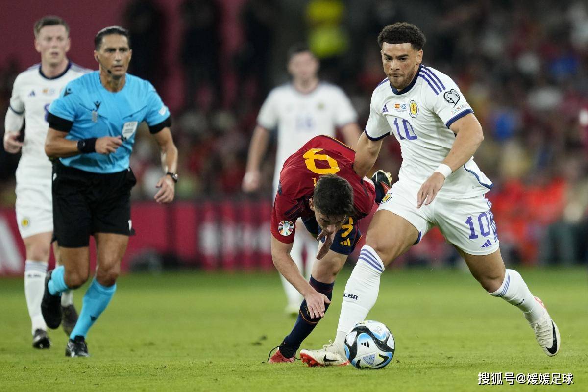 关于北爱尔兰队在欧洲杯比赛中再战英伦的信息