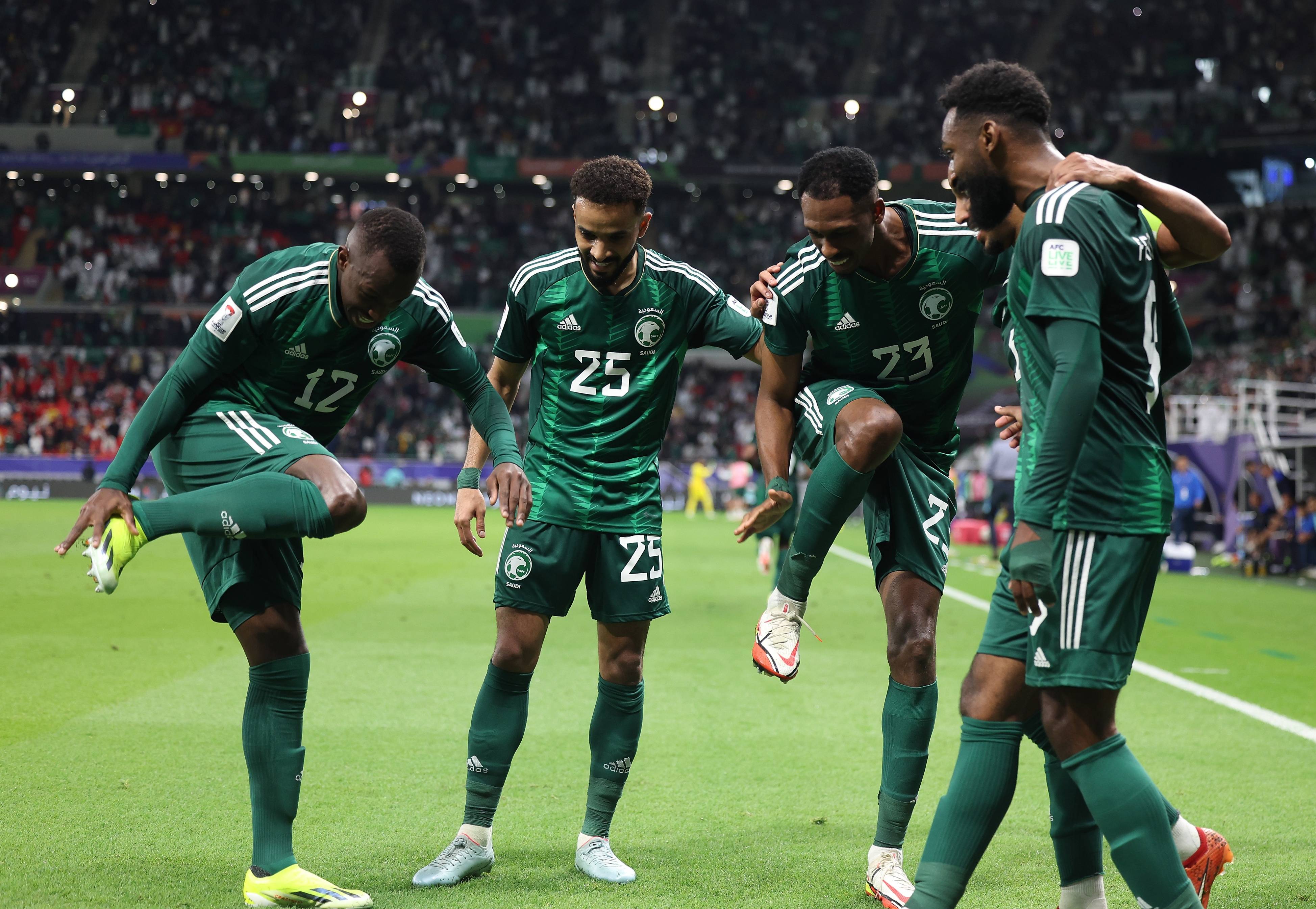 开云体育平台APP-包含精彩绝伦！亚太足球盛宴不容错过的词条