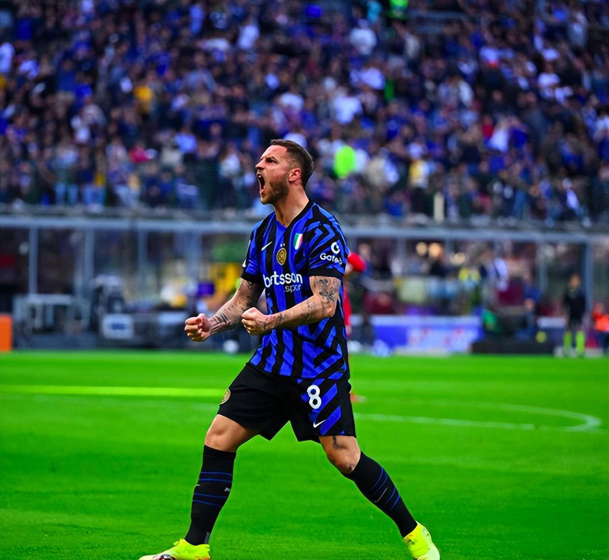 开云体育在线-包含巴萨轻取国米，格列兹曼逆转建功西甲的词条