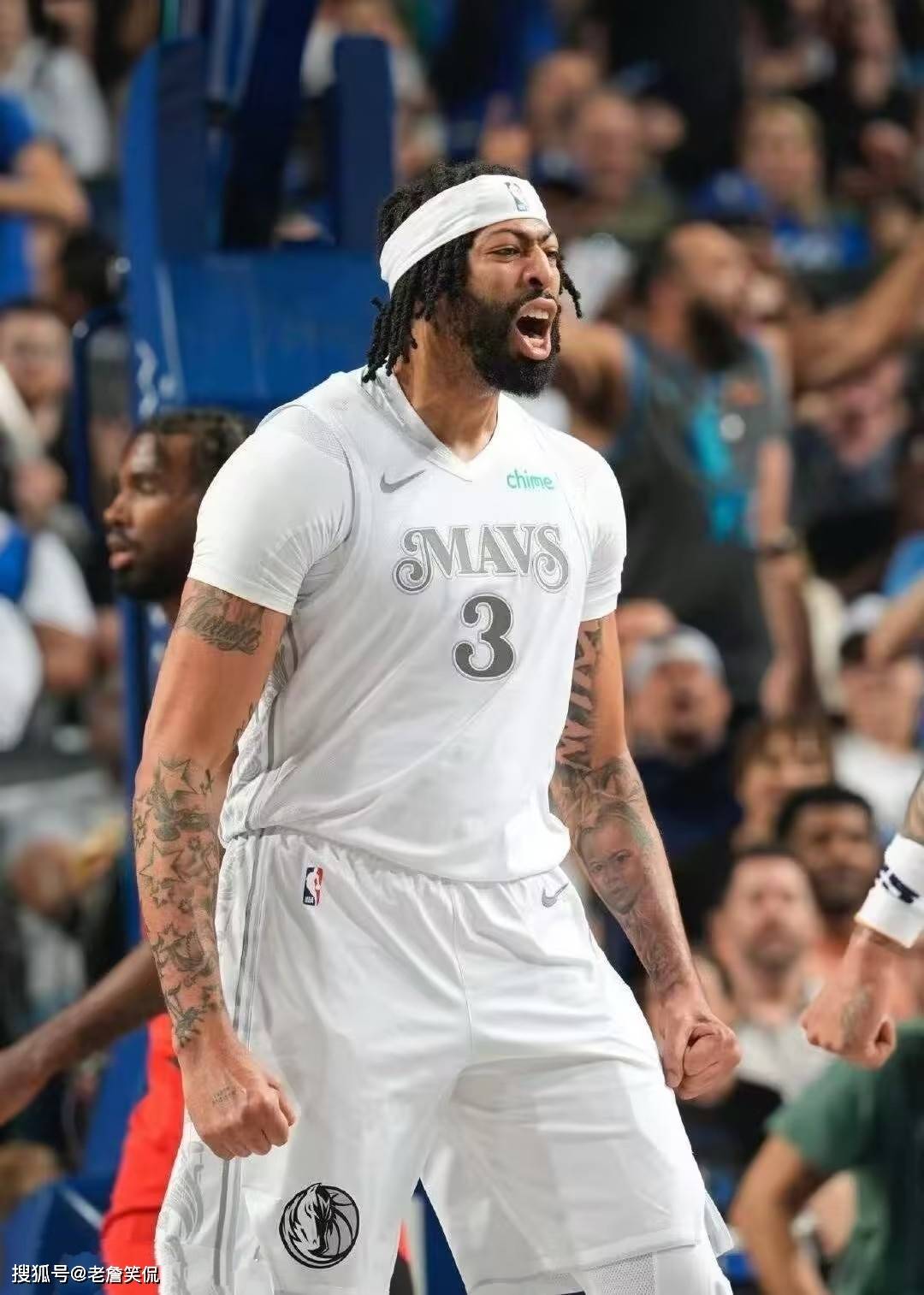 包含独行侠背靠背大胜马刺不敌篮网的词条