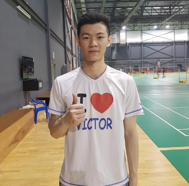 中国队逆转马来西亚队，李梓嘉状态火热