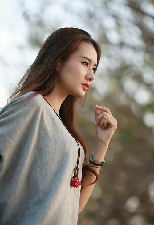 开云下载-维尼修斯的双面刃，厄瓜多尔斩落加纳背后的关键先生