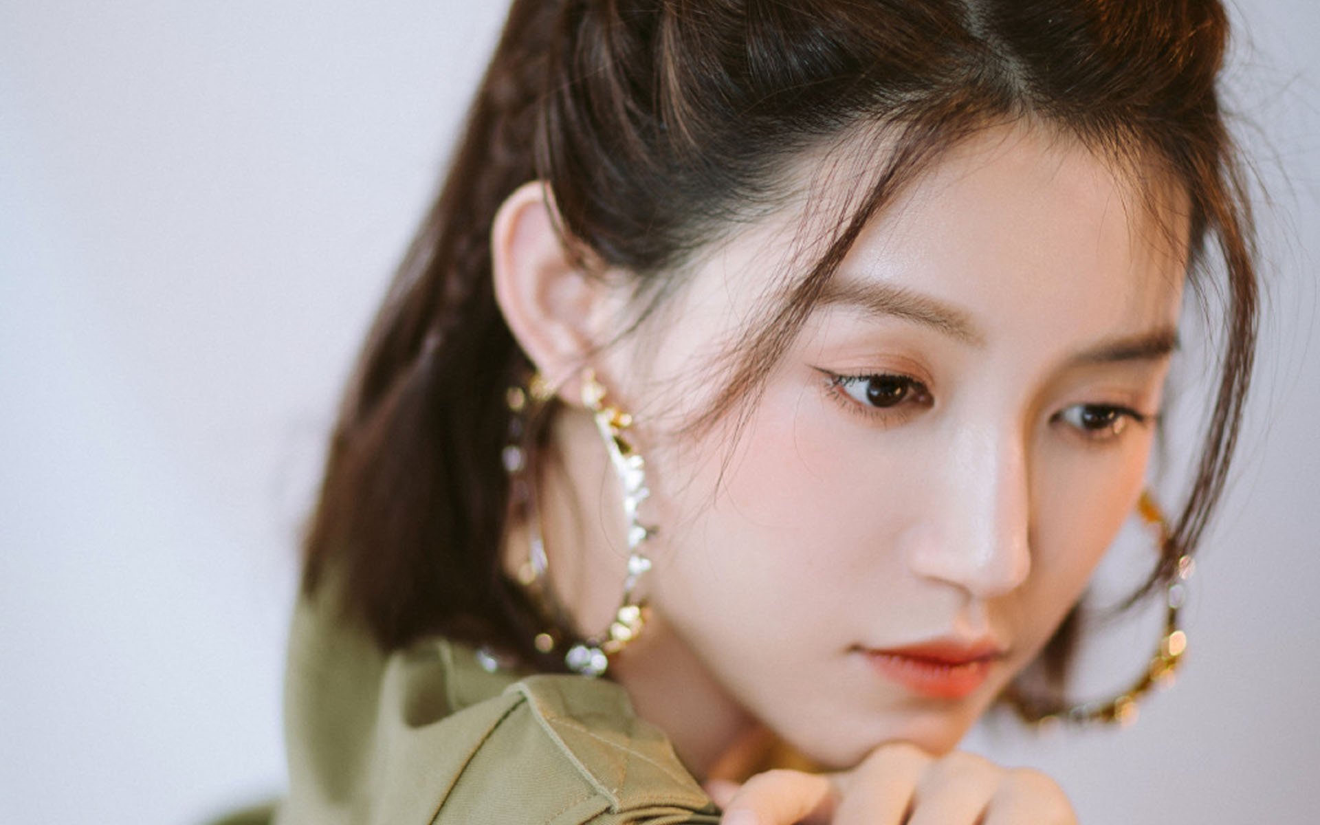 南非对阵乌拉圭，当凯恩节奏成为绿茵棋盘上的统治性代码