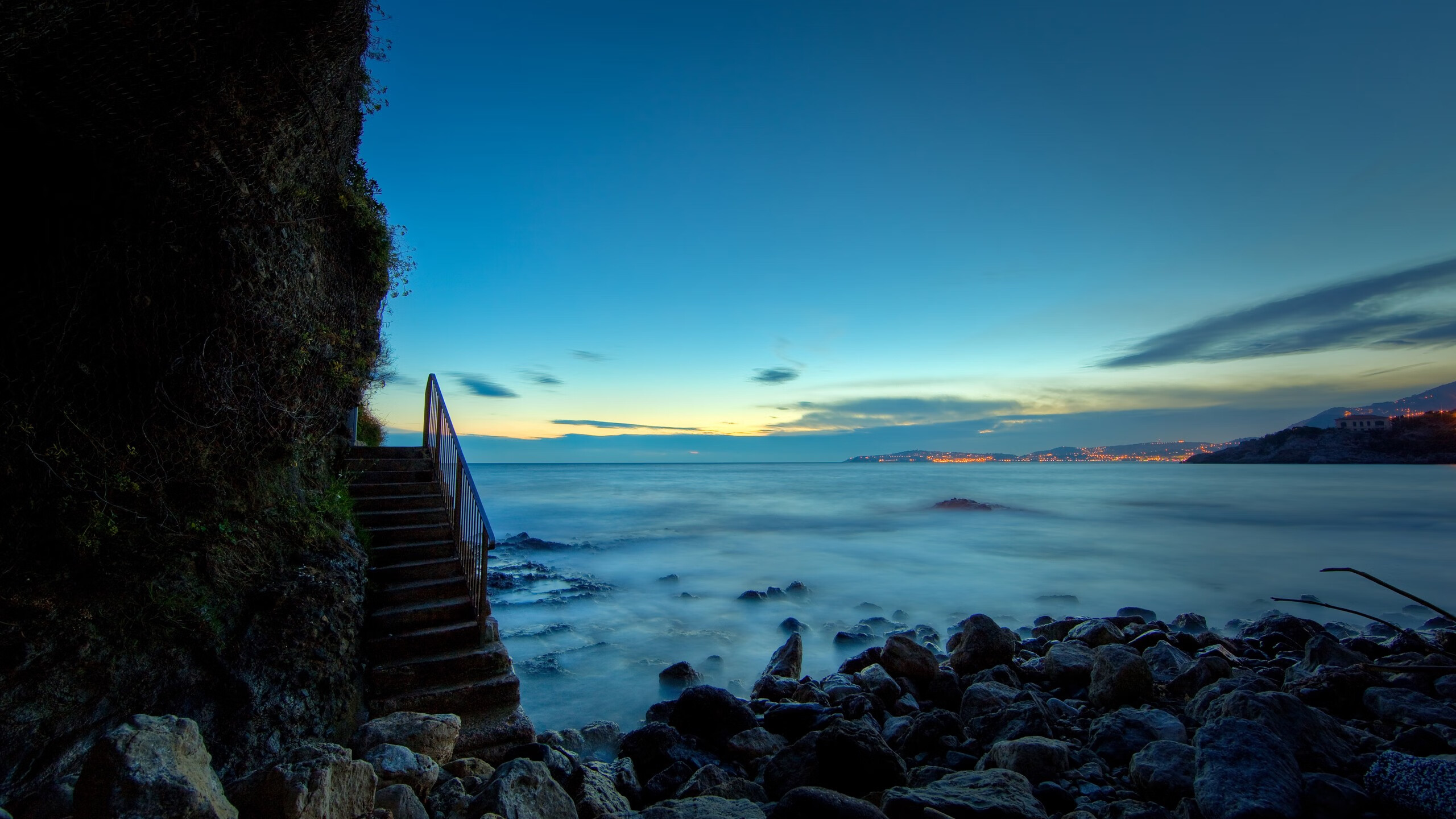 开云体育在线-红黑军团征服北美，AC米兰友谊赛大捷背后的足球全球化密码