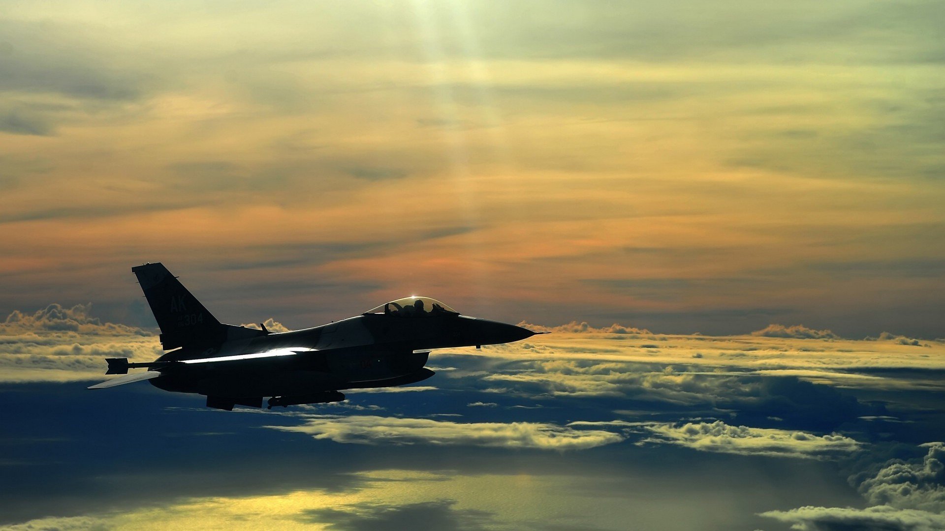 开云体育官网-阿什拉夫的飞翼审判，当大黄蜂用拜仁的方式肢解拜仁