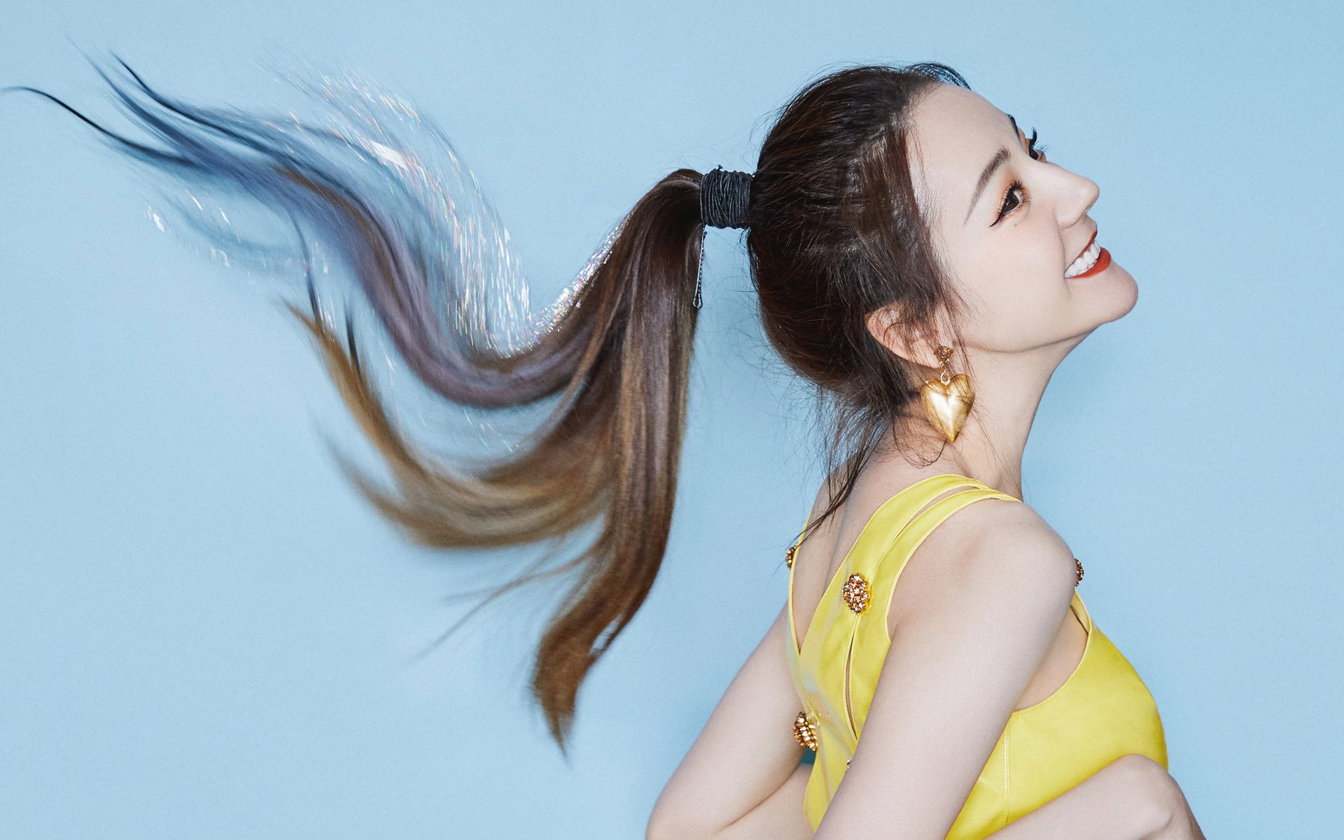 森林狼全面压制深圳队,世界排名争夺战再添悬念