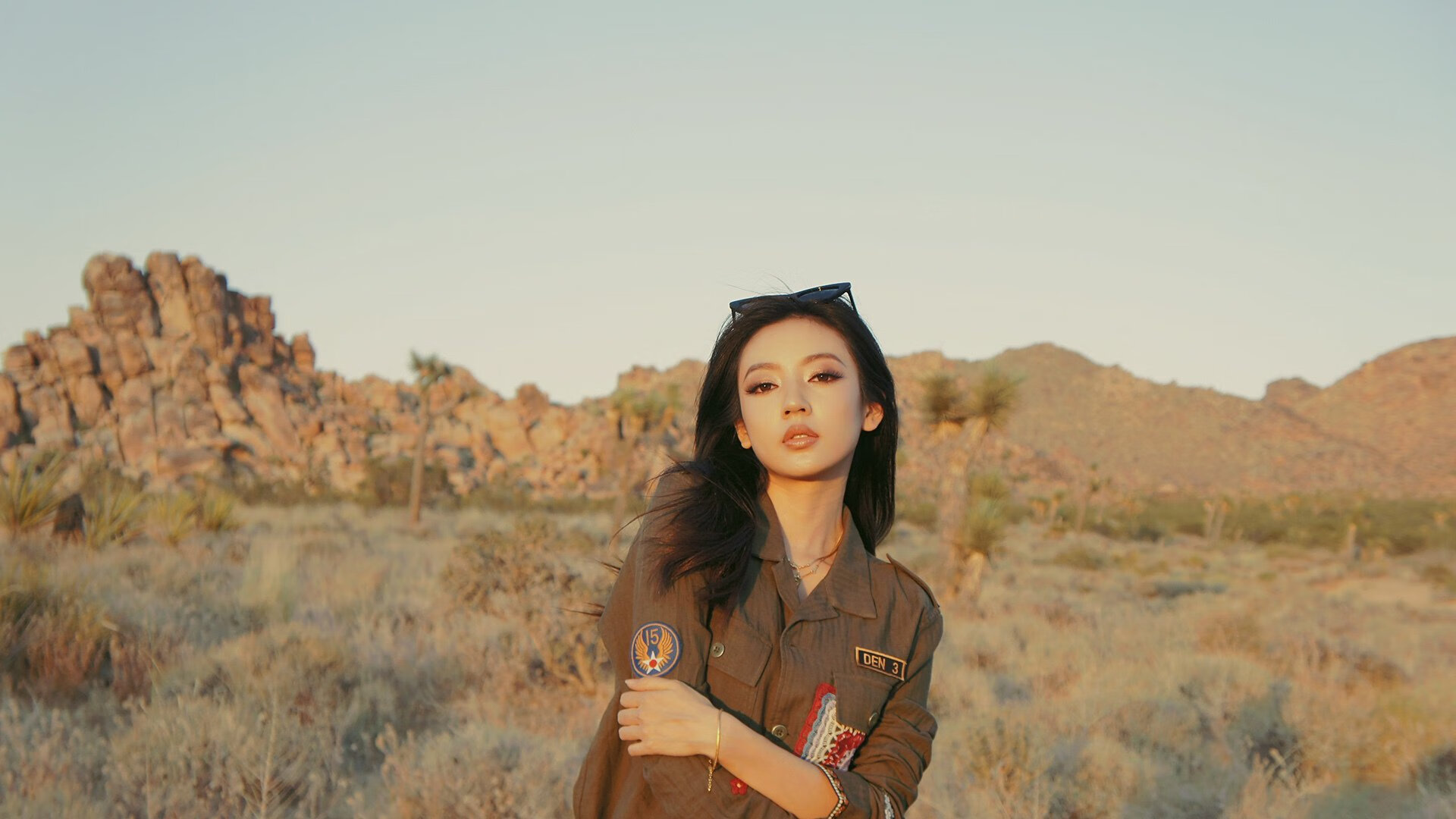 詹姆斯爆发闪耀赛场，浙江队硬仗力克猛龙