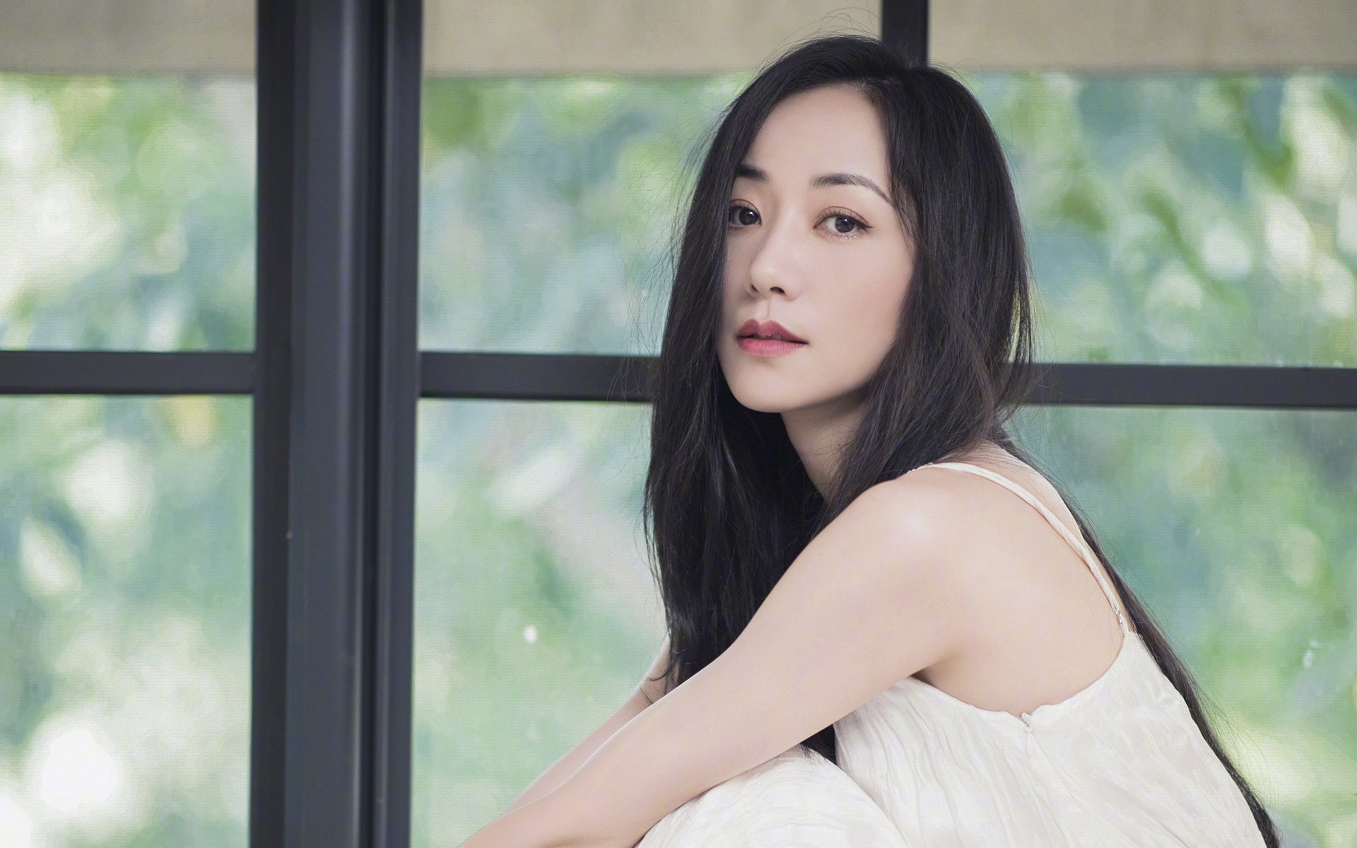 开云体育下载-哈兰德攻防两端统治全场，勒沃库森闪电战速胜里昂