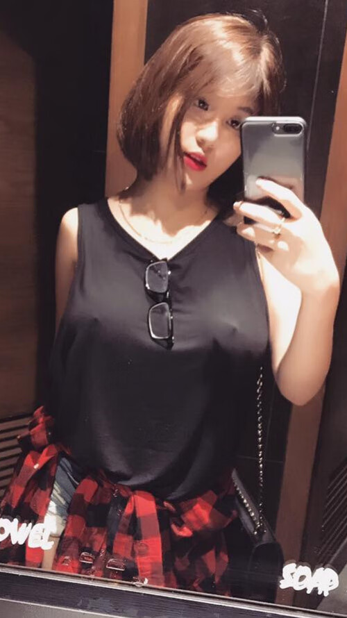 绿茵烽火燃亚洲，2026世界杯G组伊朗势如破竹，巴雷拉领衔默契风暴横扫越南